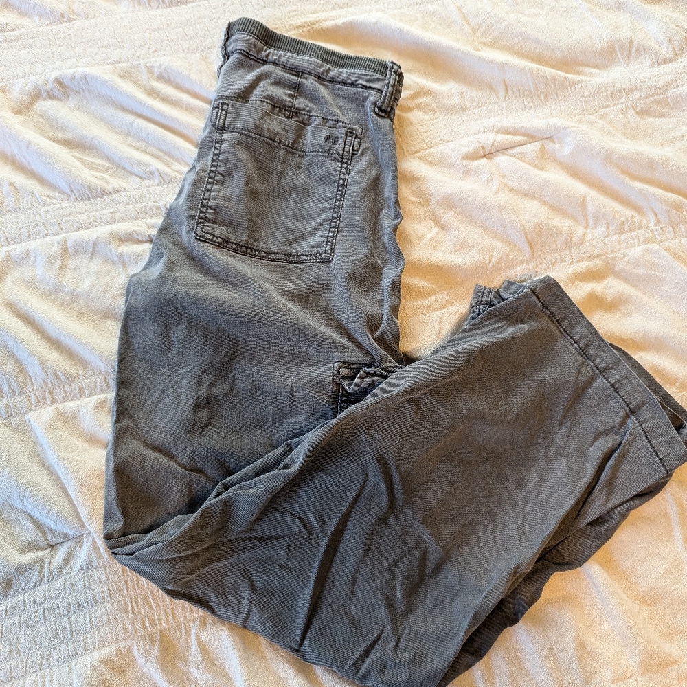 AE cargo pants